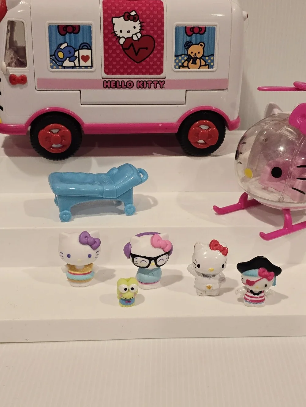 Hello Kitty Rescue Emergency Playset